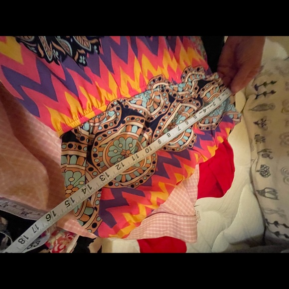 S Fresh Tart strapless dress beautifully colored. - Picture 4 of 5